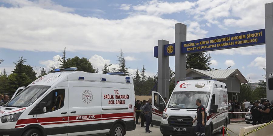 Bei einer Explosion in einer Sprengstoff-Fabrik sind in der türkischen Hauptstadt Ankara mehrere Arbeiter ums Leben gekommen. Foto: Yavuz Ozden/Dia Images/AP/dpa