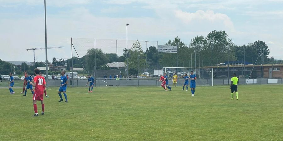 FC Oetwil-Geroldswil gegen den FC Lachen/Altendorf am  4. Juni 2023