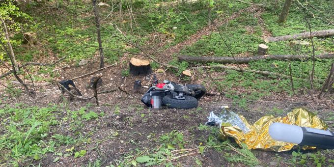 Die Motorradfahrerin musste ins Spital gebracht werden. Motorradunfall in Diessenhofen