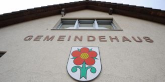Gemeinde - Güttingen setzt Flur- und Waldstrassen instand