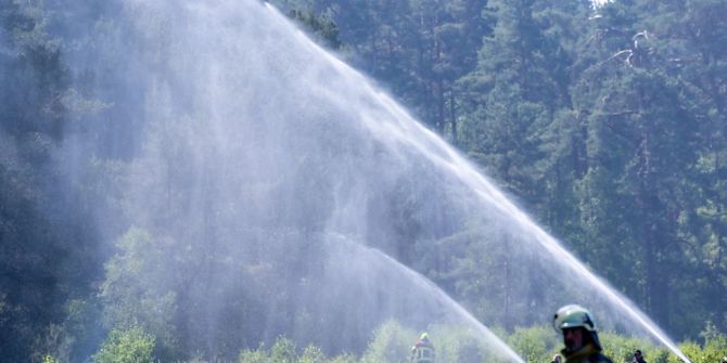 Feuerwehrleute in Lübtheen