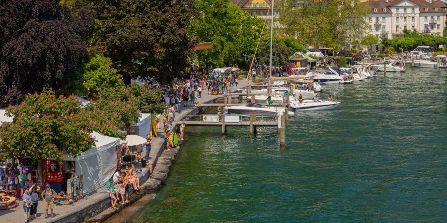 Die Seepromenade in Weggis. - Luzern