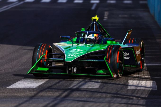 Nick Cassidy holte für Envision in der Formel E den zweiten Gesamtrang und trug massgeblich zum Team-WM-Titel bei. Cassidy Envision Formel E