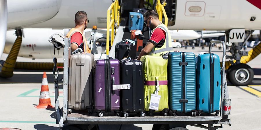 Sonderflug von Rhodos: Zahlreiche Feriengäste haben von dem Angebot in der Nacht auf Dienstag Gebrauch gemacht. (Archivbild)