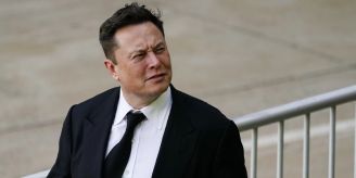 Operation nach Prügel - So schlimm war die Kindheit von Elon Musk Operation nach Prügel - So schlimm war die Kindheit von Elon Musk