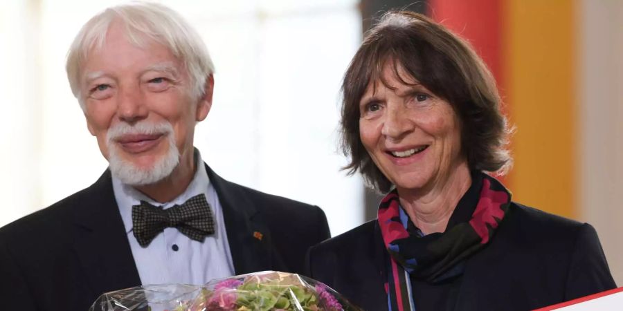 Das Forscherpaar Aleida und Jan Assmann wird in der Frankfurter Paulskirche mit dem Friedenspreis des Deutschen Buchhandels ausgezeichnet.