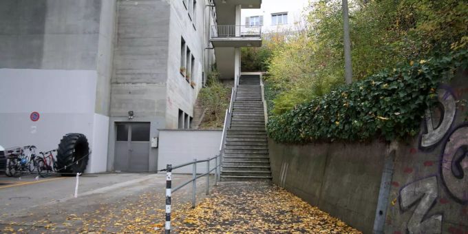 Treppe. (Symbolbild) Treppe. (Symbolbild)