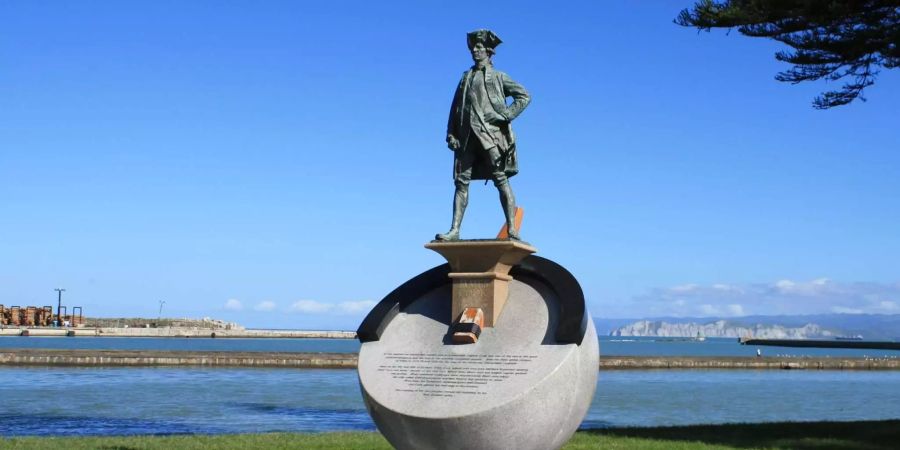 Statue von James Cook auf Neuseeland.
