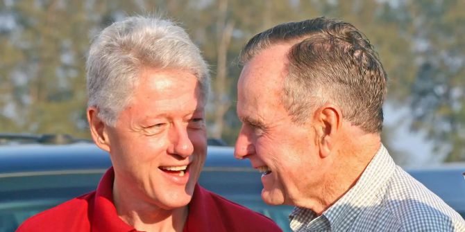 Bill Clinton und George H.W. Bush.