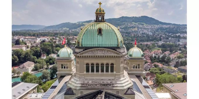 Das Bundeshaus in Bern. Parlament coronavirus bundesrat