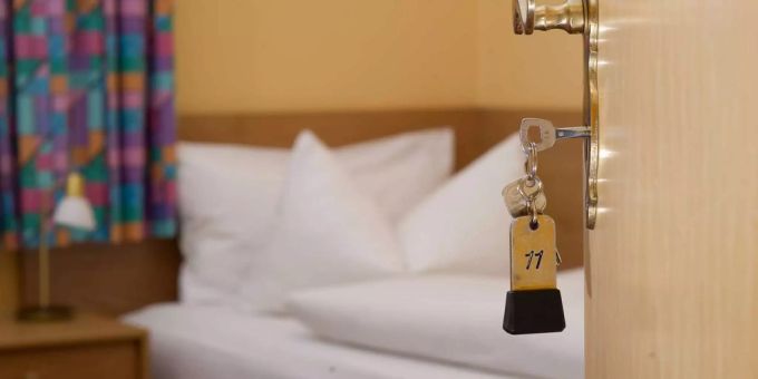 Ein Hotelzimmer. (Symbolbild) Hotel füssen
