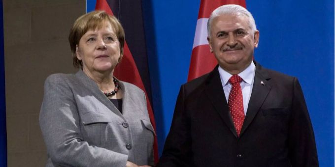 Binali Yildirim äusserte sich über eine engere Zusammenarbeit mit Deutschland. Binali Yildirim äusserte sich über eine engere Zusammenarbeit mit Deutschland.