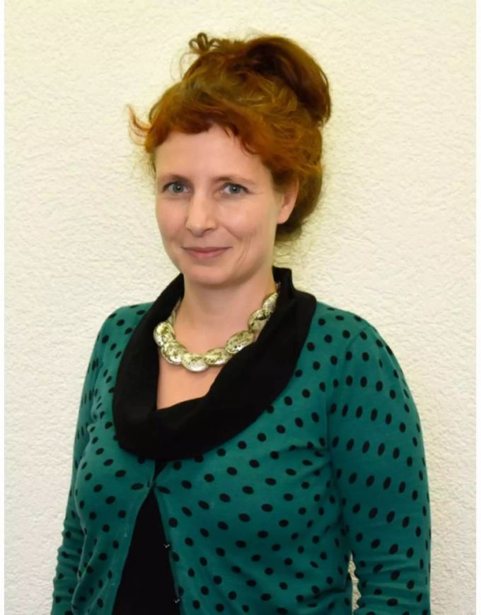 Angela Mattli, Kampagnenleiterin Minderheiten & Diskriminierung bei der Gesellschaft für bedrohte Völker. Angela Mattli, Kampagnenleiterin Minderheiten & Diskriminierung