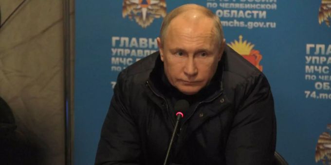 Wladimir Putin, Präsident von Russland, nimmt an einem Treffen von Einsatzkräften teil. Wladimir Putin, Präsident von Russland, nimmt an einem Treffen von Ein