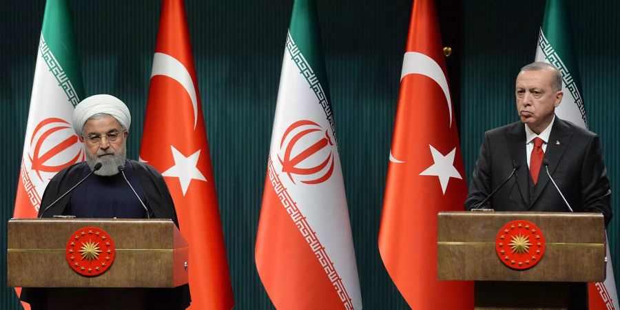 President of Iran Hassan Rouhani und Erdogan Spreche nzusammen.
