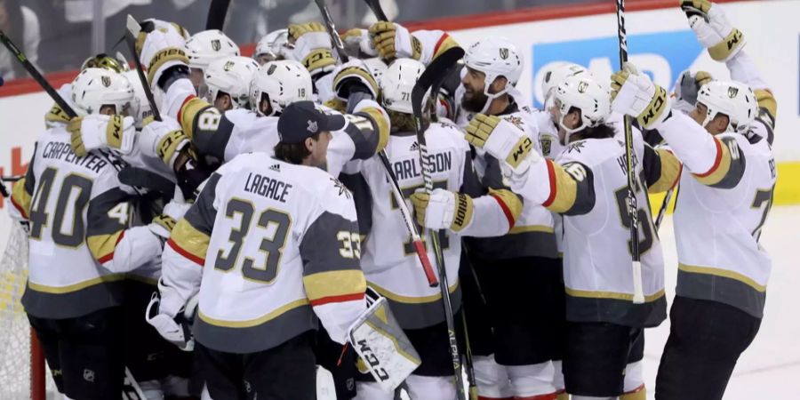 Die Vegas Golden Knights mit Luca Sbisa gewinnen den Final der Western Conference und spielen im NHL-Final um den Gewinn des Stanley Cups.