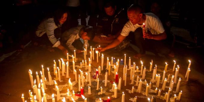 In Indonesien - Blutiger Anschlag auf Polizeihauptquartier