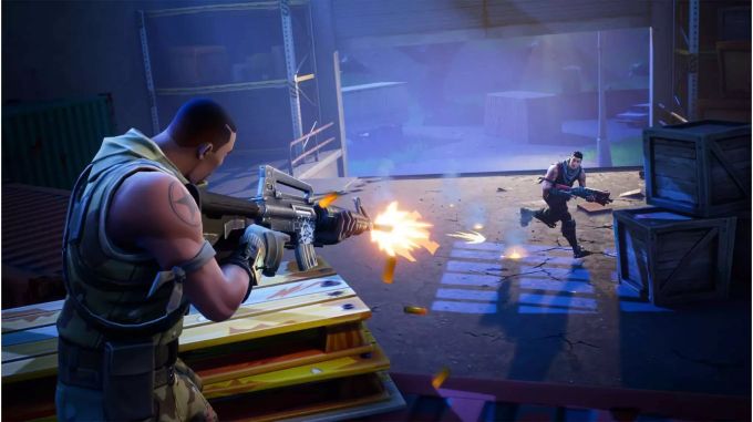 zwei charaktere aus fornite im duell - fortnite nicht im playstore