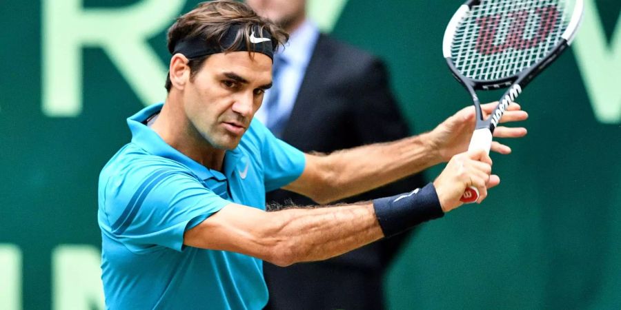 Roger Federer verliert erstmals nach acht Siegen in Folgen.