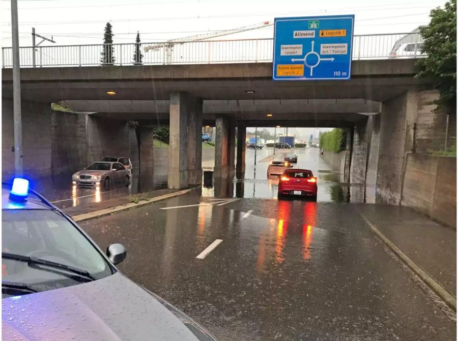 Die Thurgauer Polizei stand am Freitagabend im Dauereinsatz.