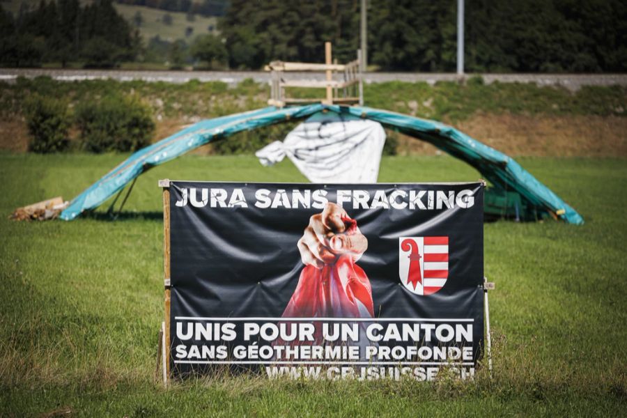 Auch im Jura wurde trotz grossen Vorkommen gegen Fracking protestiert.