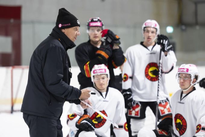 Jussi Tapola leitet seit dieser Saison die Geschicke beim SCB. SCB