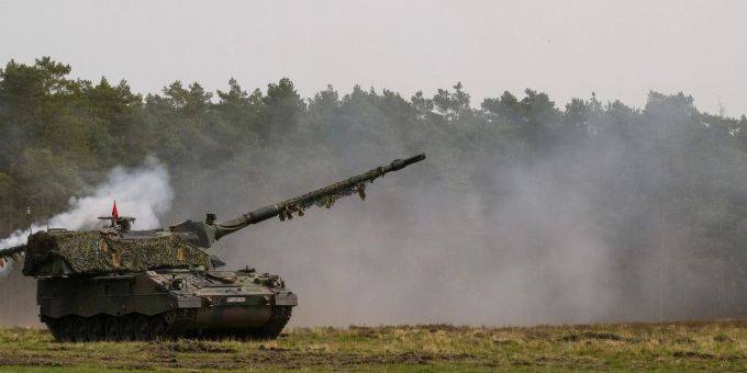 Krieg dauert an - G7 wollen Ukraine notfalls jahrelang Waffen liefern