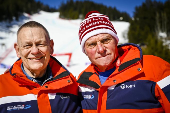 Hugo Steinegger (l) Vizedirektor der Kandidatur aus Crans-Montana und Direktor Marius Robyr (r) konnten sich bei der FIS durchsetzen. fis