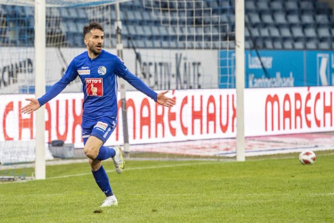 Varol Tasar jubelt im Trikot des FC Luzern. FCL