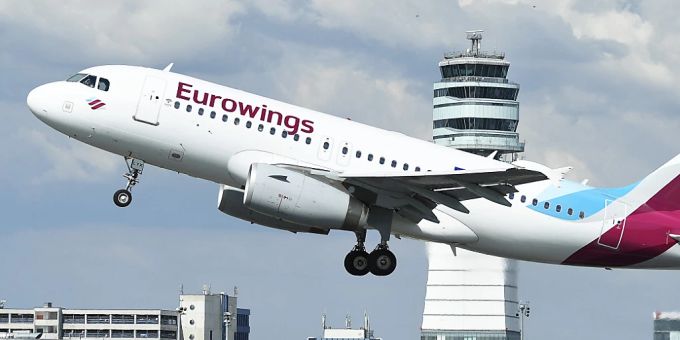 Die Fluggesellschaft Eurowings erhöht die Preise vor dem Hintergrund der Energie-Knappheit. (Archivbild) Die Fluggesellschaft Eurowings erhöht die Preise vor dem Hintergrund der Energie-Knappheit. (Archivbild)