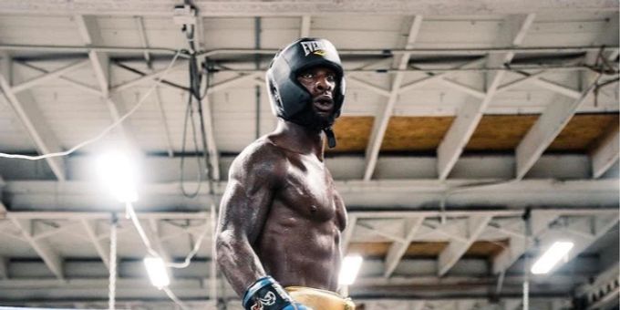 NFL - Ex-Star Le’Veon Bell will Box-Karriere starten