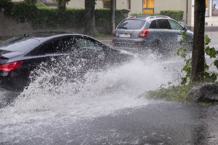 So heftig wie am Dienstagabend werden die Unwetter aber nicht.