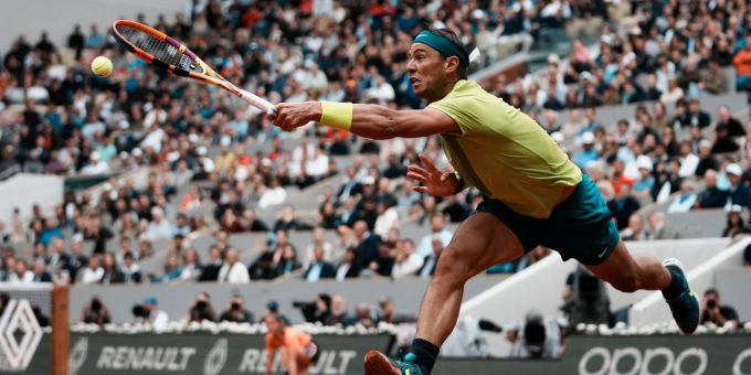 Rafael Nadal gewinnt sein Auftaktspiel bei den French Open in drei Sätzen. Rafael Nadal gewinnt sein Auftaktspiel bei den French Open in drei Sätzen.