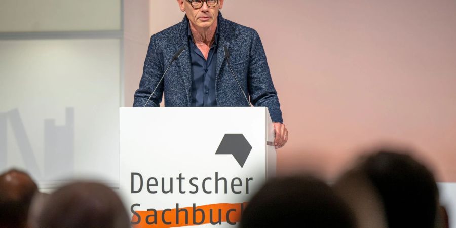Der Autor wurde für sein Werk «Die Hohenzollern und die Nazis. Geschichte einer Kollaboration» mit dem Deutschen Sachbuchpreis ausgezeichnet.