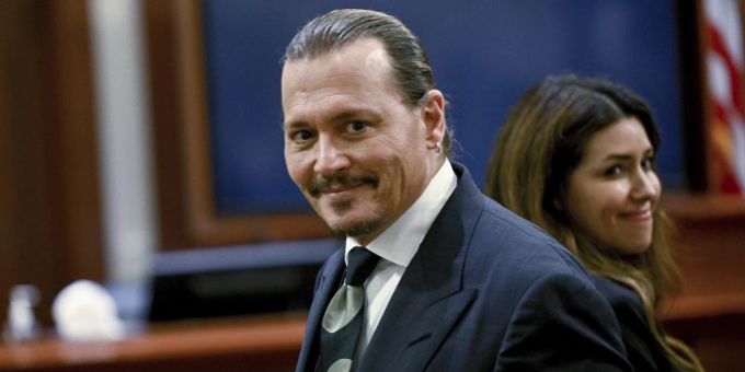 Depp-Prozess - Polizistin und Psychologin belasten Amber Heard schwer