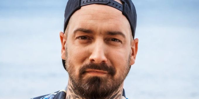 Jan Leyk hat sich ins Abseits geschossen. Jan Leyk hat sich ins Abseits geschossen.