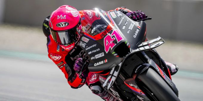 Im Video - Aleix Espargaró verpasst Podest wegen Riesen-Missverständnis
