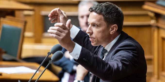 «Hören Sie zu!» - SVP kämpft bei Klima-Gesetz auf verlorenem Posten