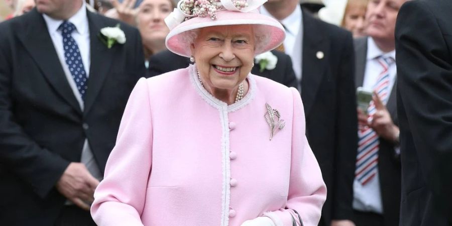 Queen Elizabeth II. bei einer der letzten regulären Gartenpartys im Mai 2019 im Buckingham Palast in London.