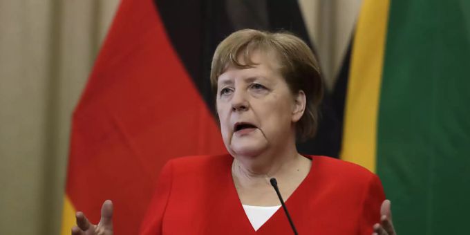 Die deutsche Kanzlerin Angela Merkel bezeichnet die Wahl des FDP-Politikers Thomas Kemmerich zum Thüringer Ministerpräsidenten mit Stimmen der AfD als «unverzeihlich». Die deutsche Kanzlerin Angela Merkel bezeichnet die Wahl des FDP-Politikers Thomas Kemmerich zum Thüringer Ministerpräsidenten mit Stimmen der AfD als «unverzeihlich».