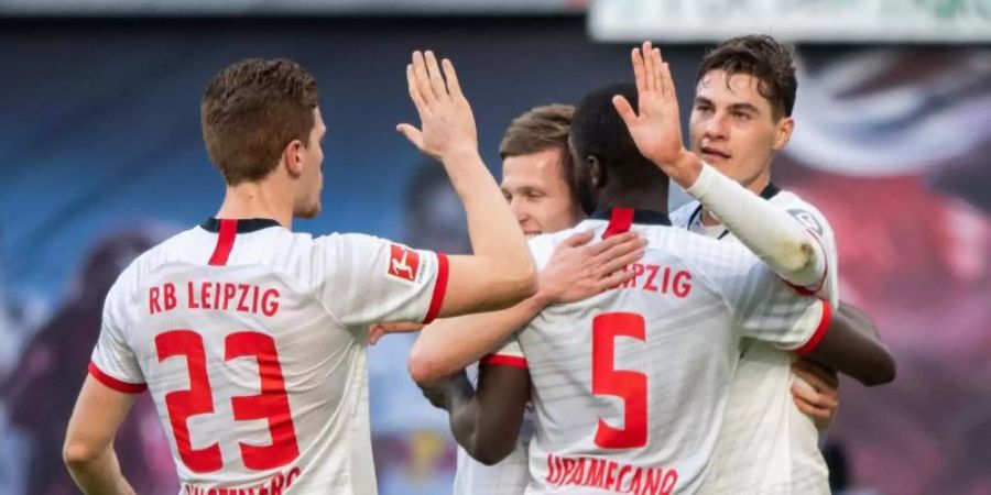Zumindest bis Sonntagnachmittag übernimmt RB Leipzig nach dem Sieg gegen Bremen wieder die Bundesliga-Tabellenführung. Foto: Robert Michael/dpa