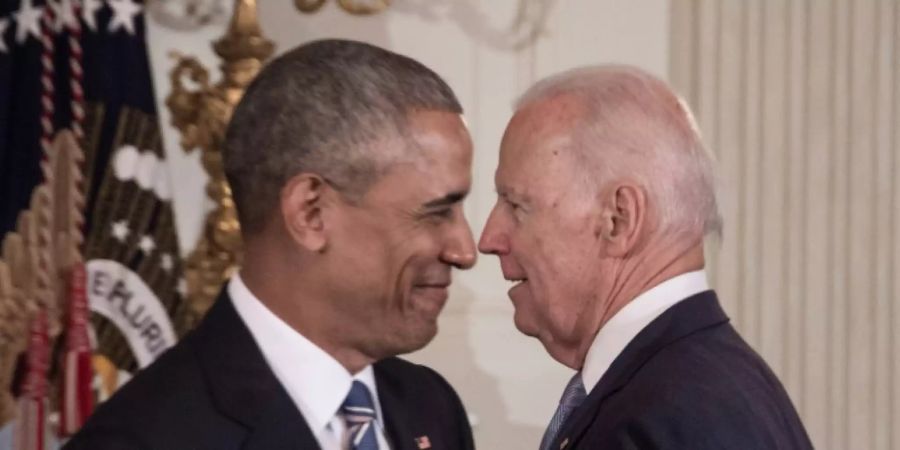 Obama (l.) und Biden im Jahr 2017