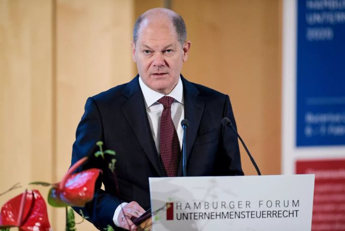 Auch Finanzminister Olaf Scholz (SPD) sprach sich dafür aus, die geplante Milliardenentlastung der Bürger beim Solidaritätszuschlag im Sommer umzusetzen. (Archiv) Olaf Scholz