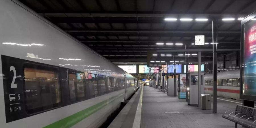 Stillstand am Münchner Hauptbahnhof. Foto: Felix Hörhager/dpa