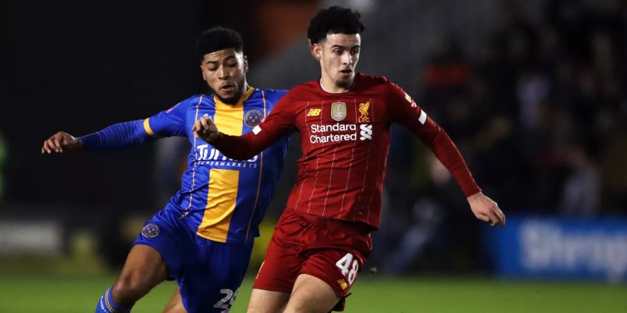 Weil Liverpool gegen Shrewsbury nur 2:2 spielte, kommt es heute Dienstag zum Wiederholungsspiel.