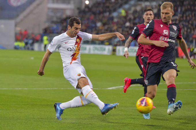 Henrikh Mkhitaryan erzielte das entscheidende vierte Tor für die AS Roma gegen Cagliari Calcio. Henrikh Mkhitaryan Serie A