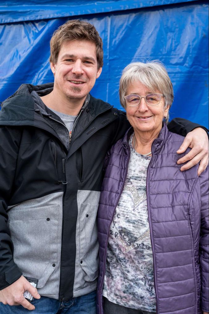 Silvia mit Sohn Pascal aus Port.