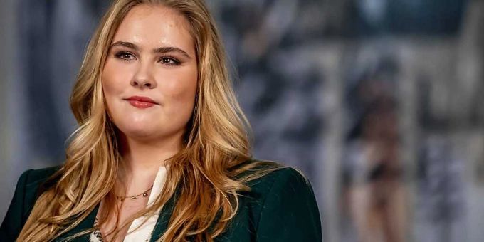 Kronprinzessin der Niederlande Amalia während eines Fototermins in der Nieuwe Kerk. (Archiv) Foto: Remko De Waal/ANP/dpa amalia