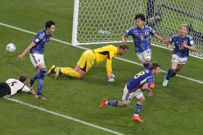 Die Japaner bezwingen zum Start der WM 2022 die Deutschen. WM 2022