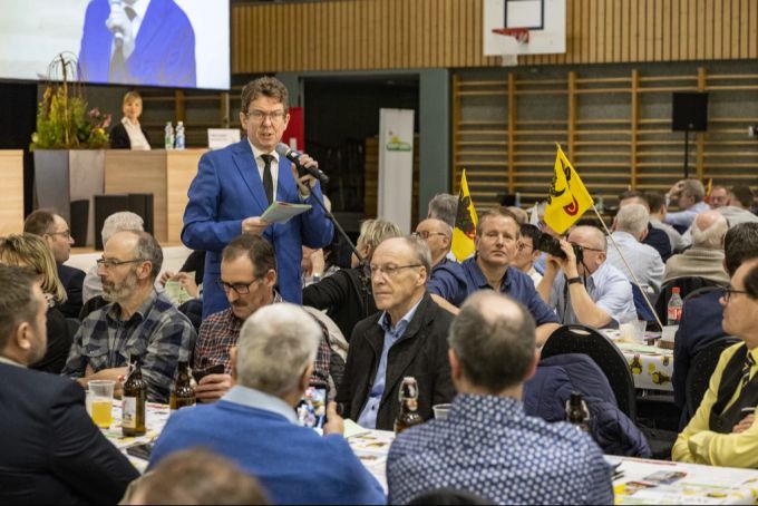 Bundesrat Albert Rösti spricht zu den SVP-Delegierten anlässlich der DV vom 27. Januar 2024 in Bürglen UR. Albert Rösti SVP DV